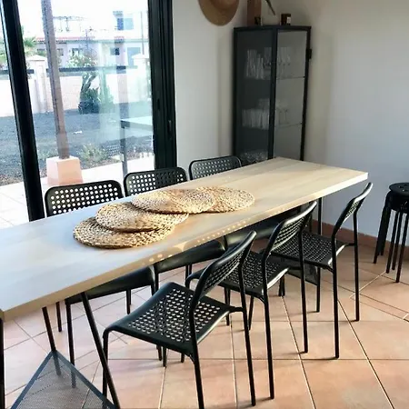 Vanilla Charming Family House Villa Lajares