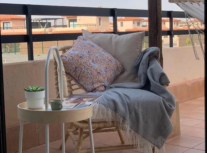 Vanilla Charming Family House Лахарес