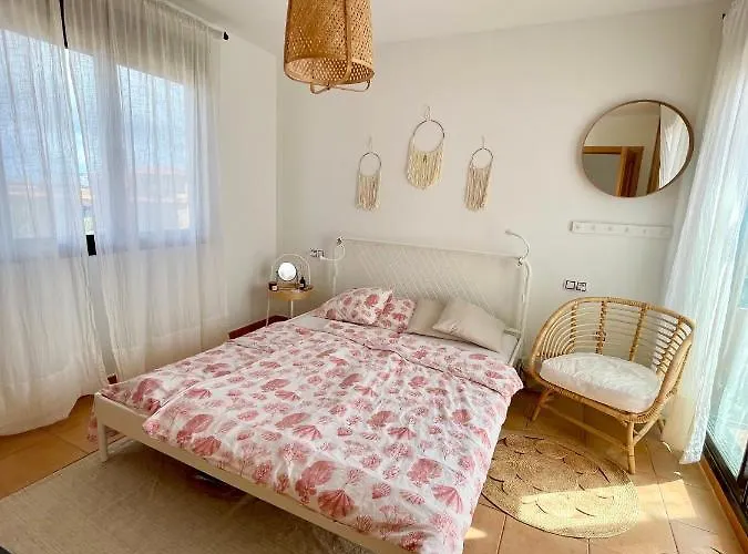 Vanilla Charming Family House *