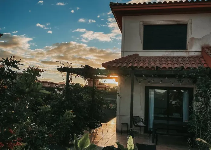 Vanilla Charming Family House Лахарес