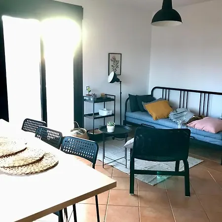 Vanilla Charming Family House